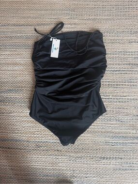 Beachsissi Women Black Ruched One-Piece Bathing Suit